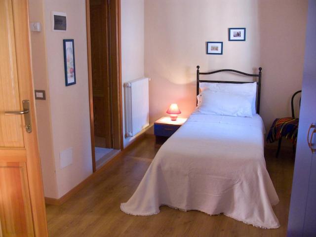 Appartamenti Vacanze E Camere Roccetta Fiorita Pettenasco Buitenkant foto
