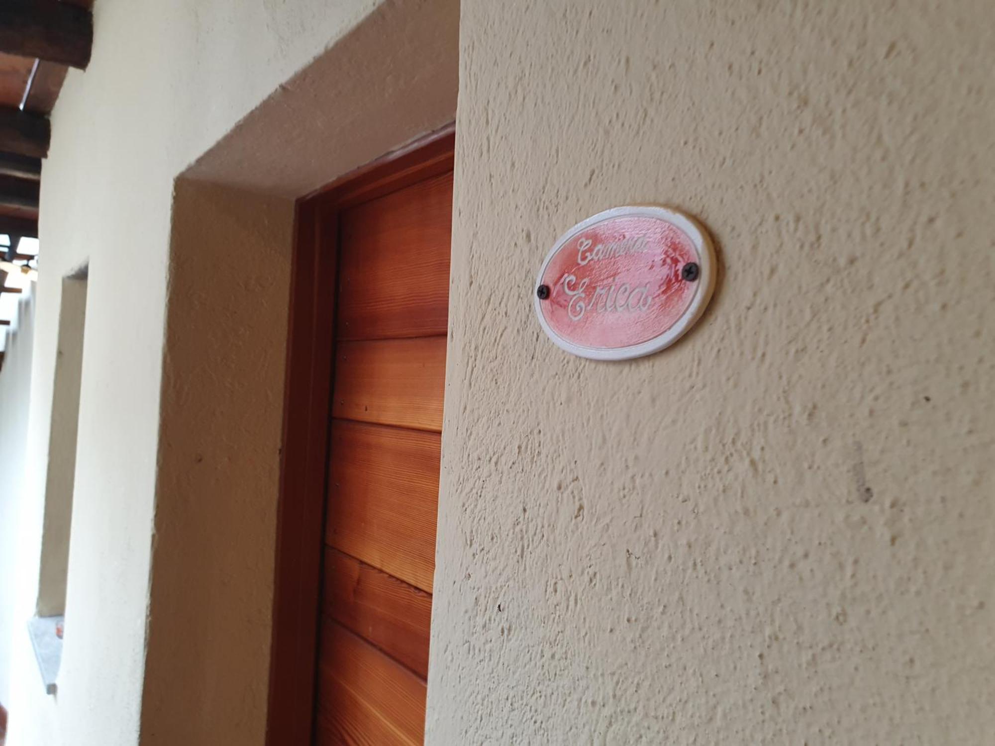 Appartamenti Vacanze E Camere Roccetta Fiorita Pettenasco Kamer foto
